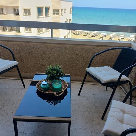 Apollon Sea View Beachfront Ap 302 Larnaca Exterior photo