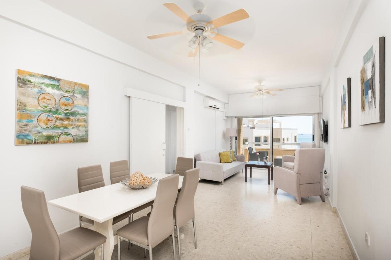 Apollon Sea View Beachfront Ap 302 Larnaca Exterior photo