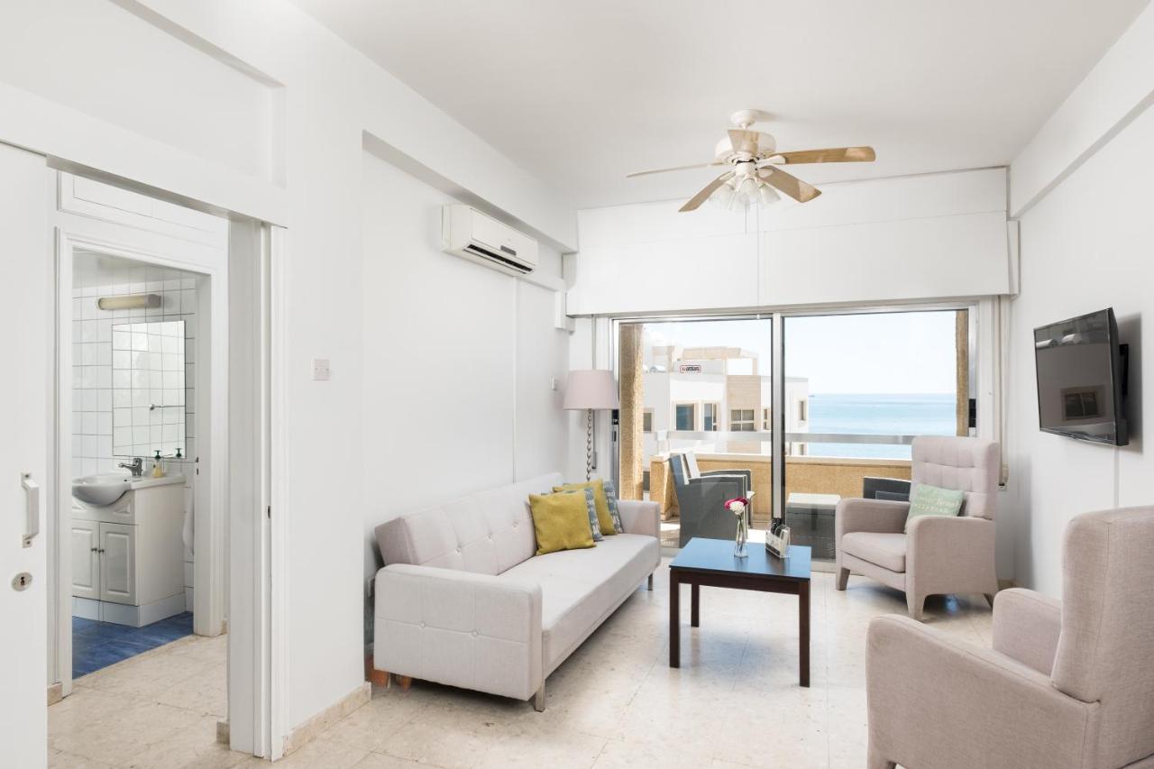 Apollon Sea View Beachfront Ap 302 Larnaca Exterior photo