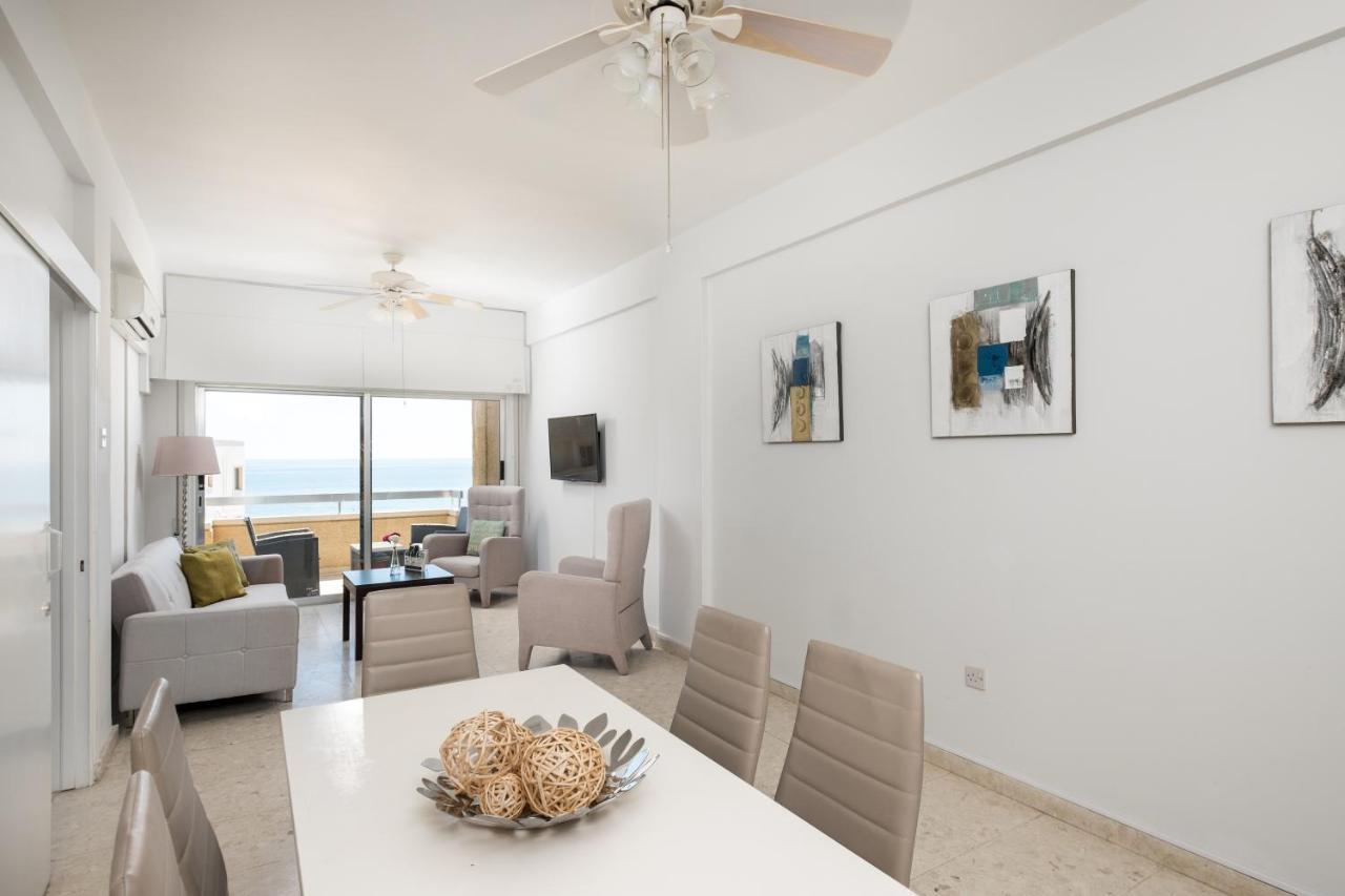 Apollon Sea View Beachfront Ap 302 Larnaca Exterior photo